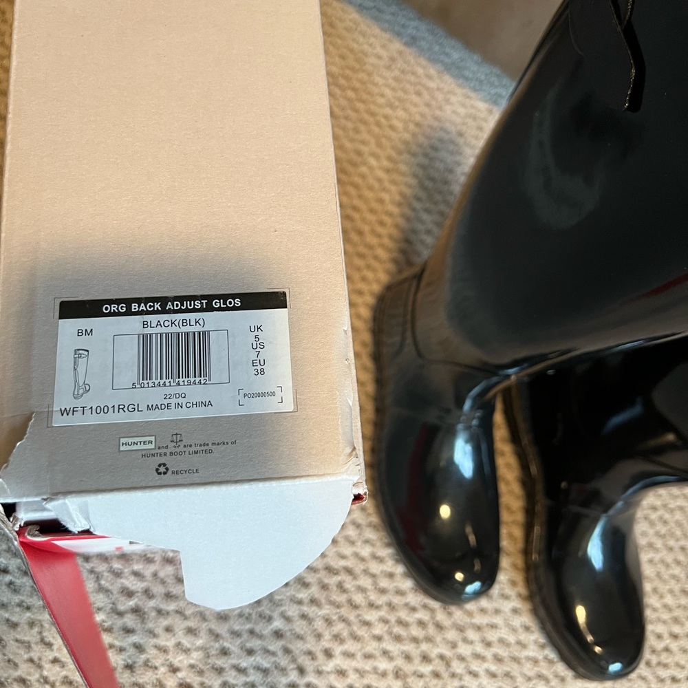 Hunter back adjust black  Gloss Boots - Picture 5 of 8